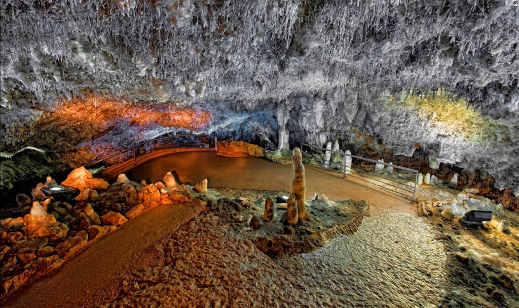 Excursión cueva El Soplao en Cantabria